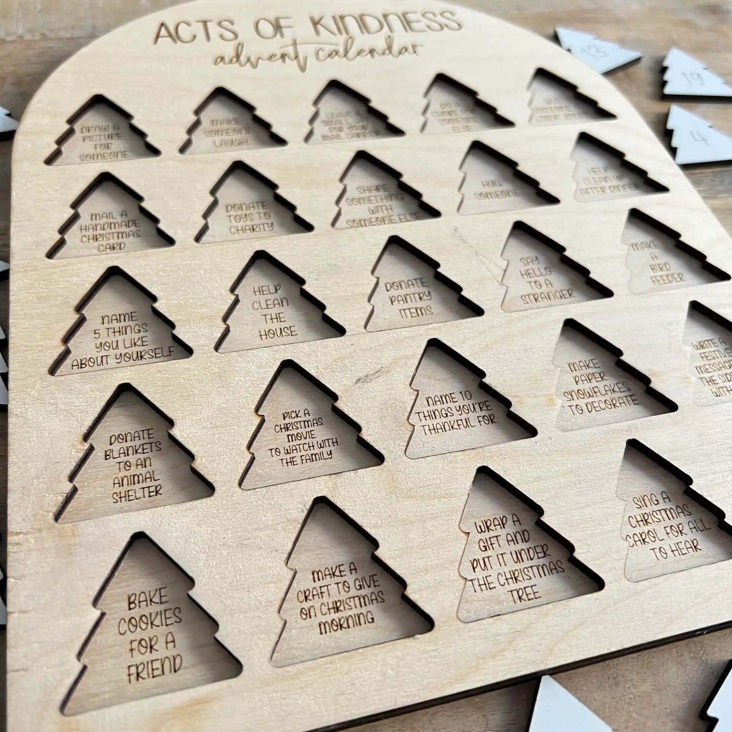 Moore Home Decor - Acts Of Kindness Advent Calendar