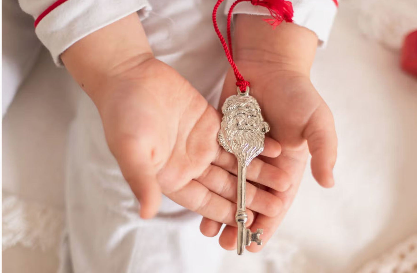 House of Morgan Pewter - Magical Santa Key Ornament - Christmas Eve Gift for Child