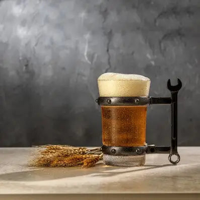 JoyJolt - Combination Wrench Glass Beer Mug, 17 oz